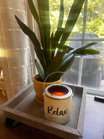 <i>Writing</i><br />Guest writer for half full, llc.– A synthesis of personal insight and research on cultivating rhythms of relaxation to support resilience and well-being.
@halffull
<i><u><a href="https://www.half-full.com/happenings/2024/6/9/prioritizing-human-connection-in-todays-workplace-zpwzg" target="_blank">read article</a></u></i>